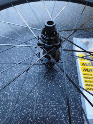 Rueda Trasera NUEVA Mavic edeemax 27,5" SPLINE 30