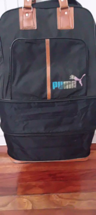 Bolsa de viaje Puma expandible