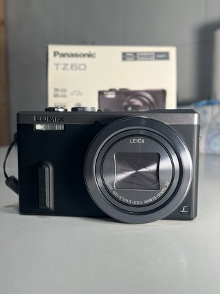 Cámara Compacta Panasonic Lumix TZ60 Plata