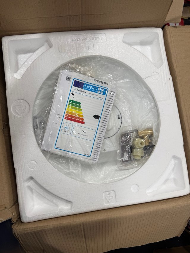 Termo Eléctrico Ariston Lydos R 80L