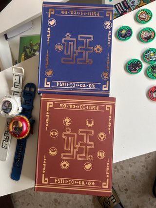 Pack Relojes Álbum y Fichas Yokai Watch