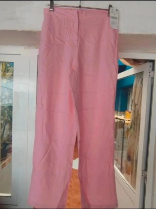 Pantalón recto rosa talla M