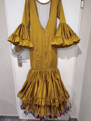 Traje Flamenca Gitana Sevillana