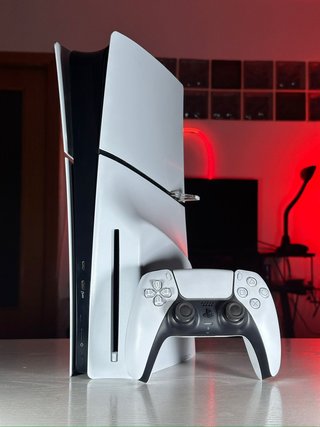 PS5 Slim Disco + Mando Blanco