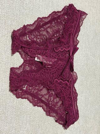 Conjunto lencería sexy encaje burdeos