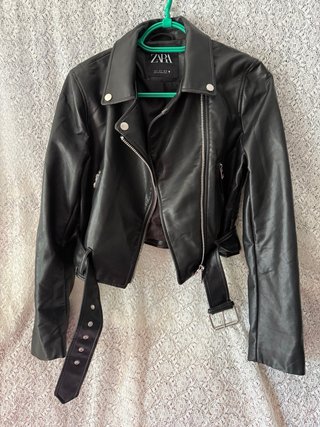 Cazadora Biker Zara Negra Corta
