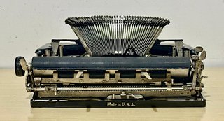 Macchina da scrivere Remington Portatile revisiona