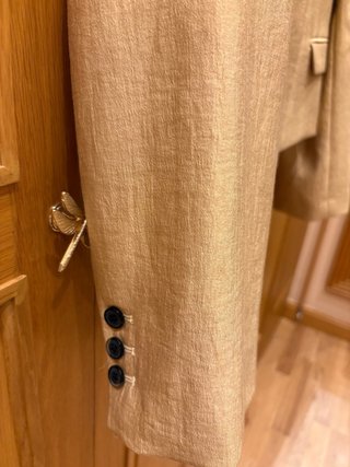 Americana Zara Dorada Talla XS