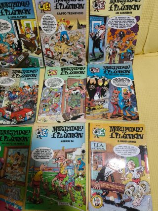 Pack 12 comics Mortadelo y Filemón