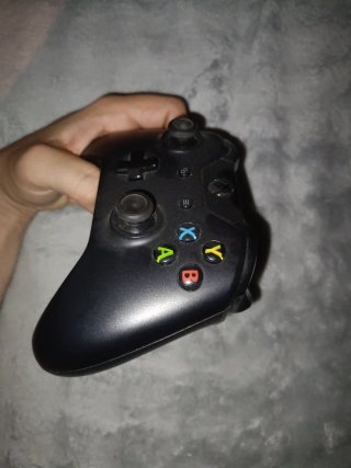 Mando Xbox One Negro