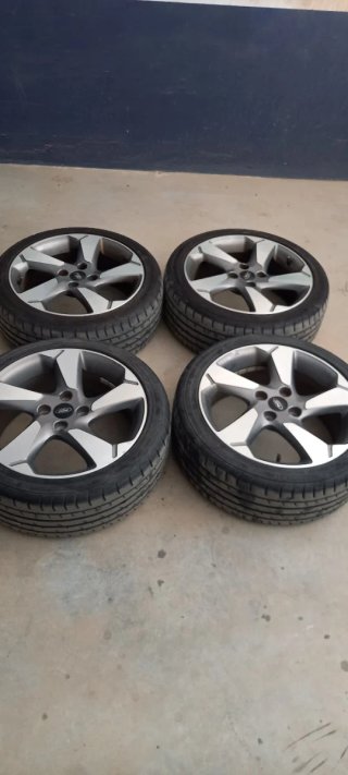 Llantas originales Ford 17 Pulgadas