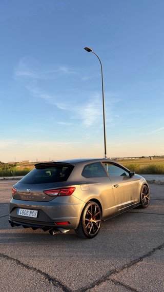 SEAT Leon cupra 2014