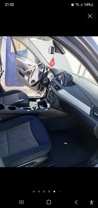 BMW X1 2011