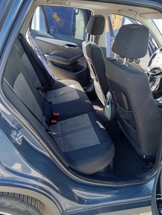 BMW X1 2011