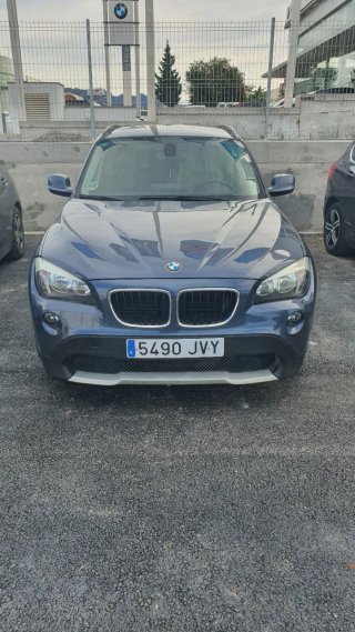 BMW X1 2011