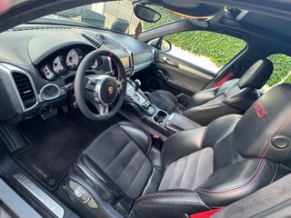 Porsche Cayenne 2013 GTS