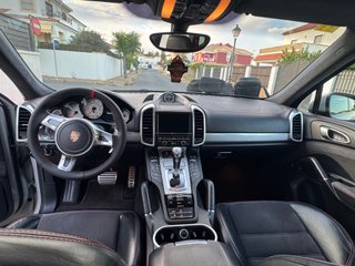 Porsche Cayenne 2013 GTS
