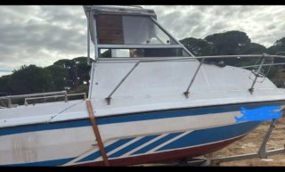 Barco Glastron 6.30 130 HP Honda 2006