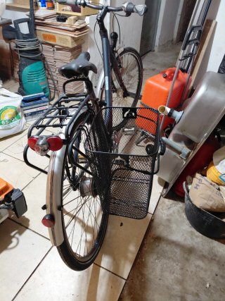 ​BicicletaUrbana Premium STEVENS Courier Alfine/