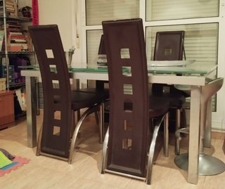 Mesa extensible cristal templado y metal