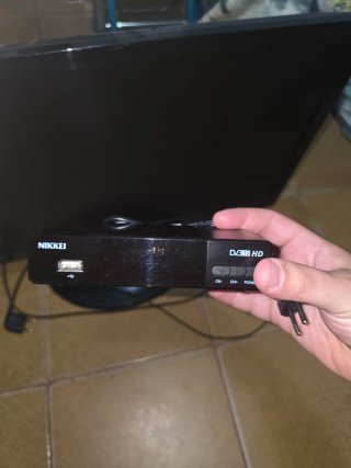 Monitor TV Samsung 27 pollici