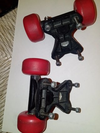 Ejes y ruedas para skate, monopatin
