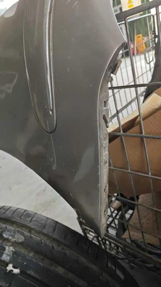 Paragolpes a2098853225 mercedes-benz clase 216746