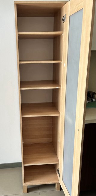 Armario madera roble con puerta de cristal