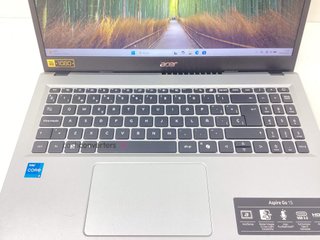 pc portatil acer aspire ag15-31p