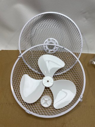Ventilador Russell Hobbs 23cm Blanco