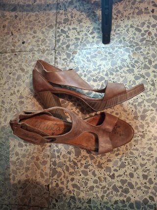 Sandalias Mustang Marrones Talla 40