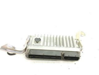 Centralita motor toyota 5080699 896610zu60 auris