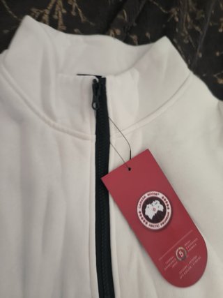 Sudadera Canada Goose blanca con cremallera