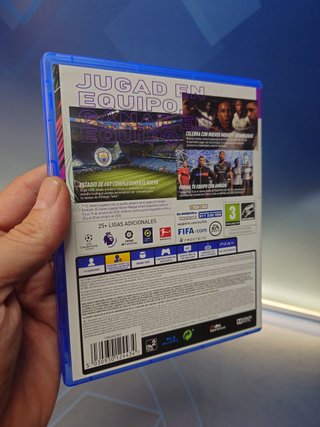 PS4 FIFA 22 en perfecto estado