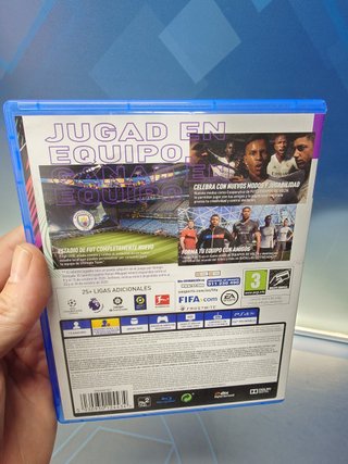PS4 FIFA 22 en perfecto estado