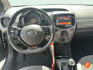 Toyota Aygo 1.0 70 x-play