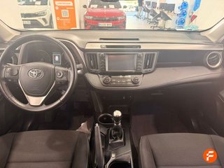 Toyota Rav4 2.0D 150D 2WD Advance