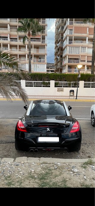 Peugeot RCZ