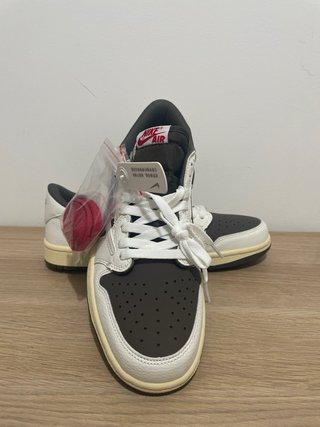 Air Jordan 1 Low Travis Scott