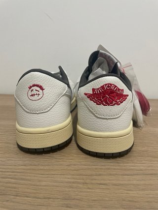Air Jordan 1 Low Travis Scott