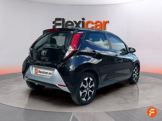 Toyota Aygo 1.0 70 x-play