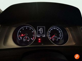 Volkswagen Golf Advance 1.0 TSI