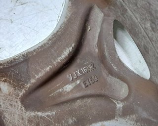 Ford r16 llanta c-max trend 5224692