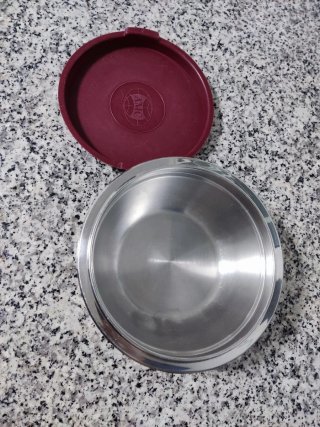 Bol AMC con tapa - 24 cm