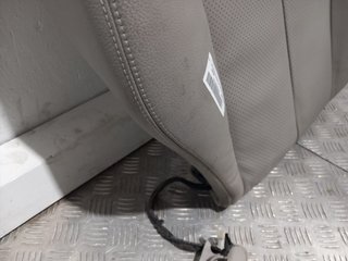 ASIENTOS TRASEROS MERCEDES-BENZ CLASE E (BM 211)