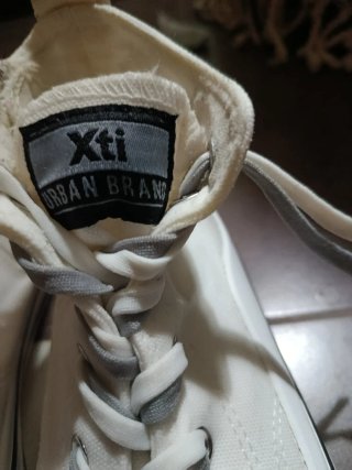 Zapatillas XTI Blancas Abotinadas Mujer