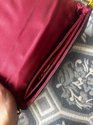 Bolso marrón con monedero