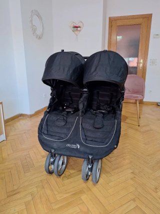 Silla de paseo gemelar City Mini