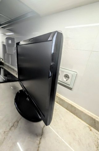 Samsung 19 pulgadas con HDMI y USB