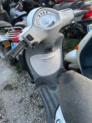 Piloto tras izq piaggio (vespa) 1740948 liberty